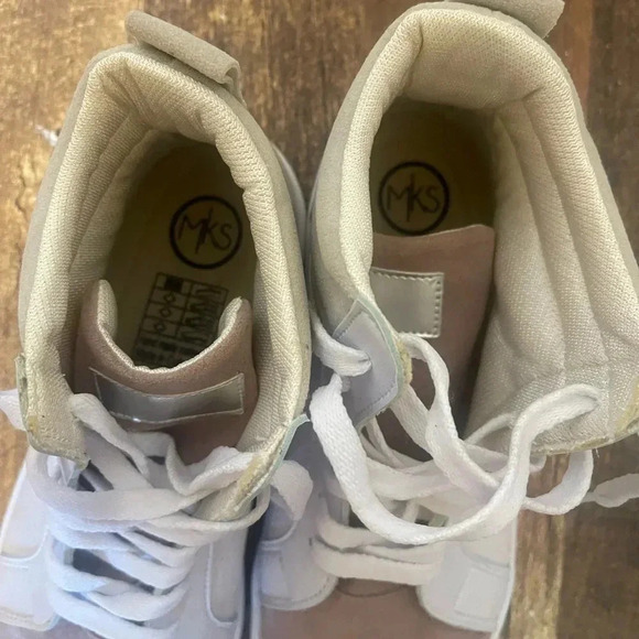 MKS Sneakers size 10 - Picture 4 of 7